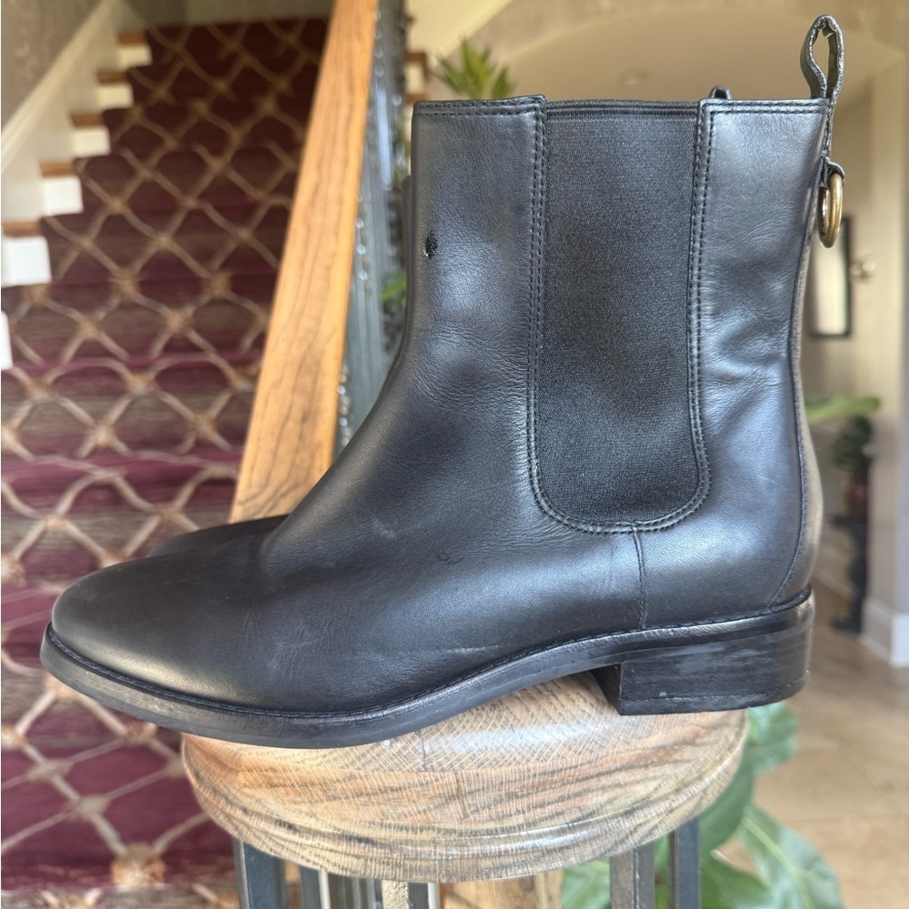 COLE HAAN ladies waterproof black booty size 8 very good condition - Picture 2 of 13